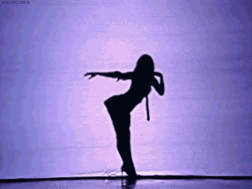 _Karnawałowe gify - 73697-Shakira-Dancing-Gif.gif